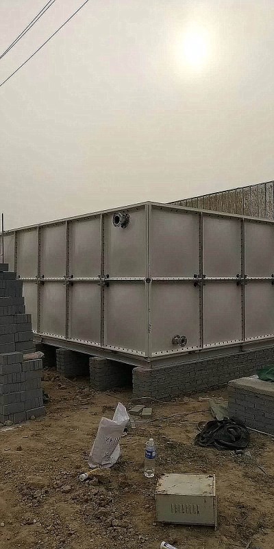 消防用的玻璃鋼水箱國家標(biāo)準(zhǔn)是什么？