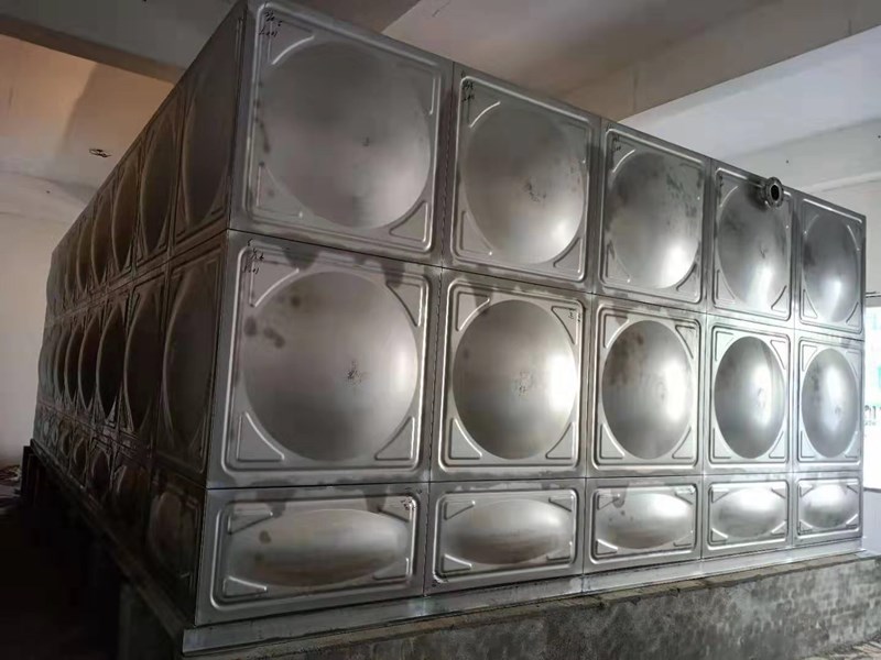 不銹鋼水箱價(jià)格受什么影響？