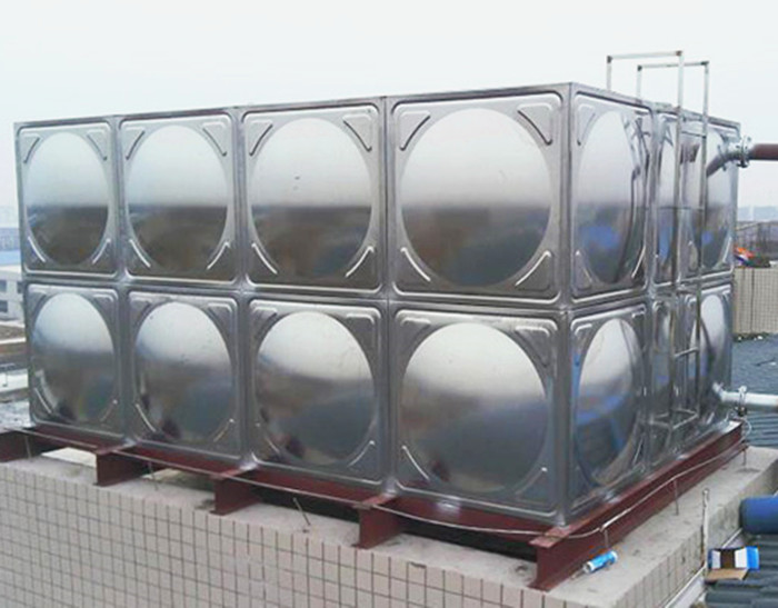 不銹鋼水箱有哪些優(yōu)勢？